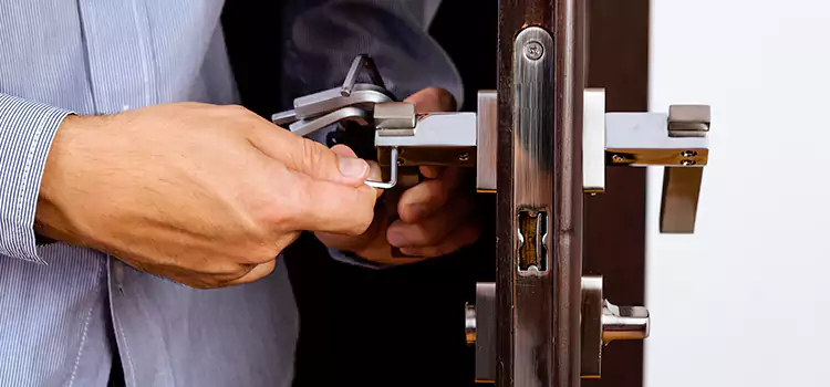Commercial Door Lock Repair Mustang