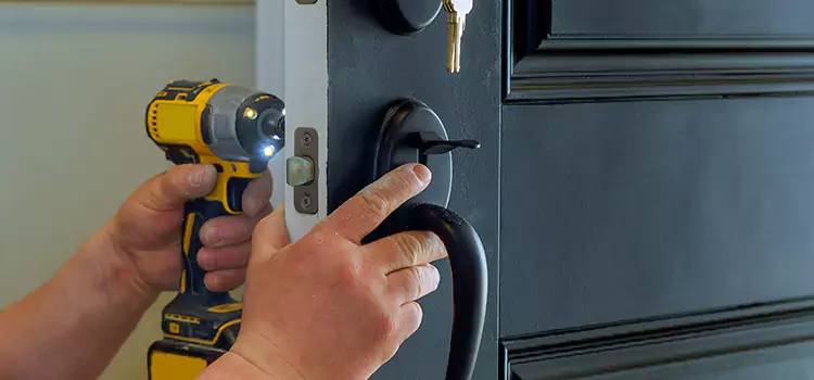 Locksmith Emergency Service Mustang