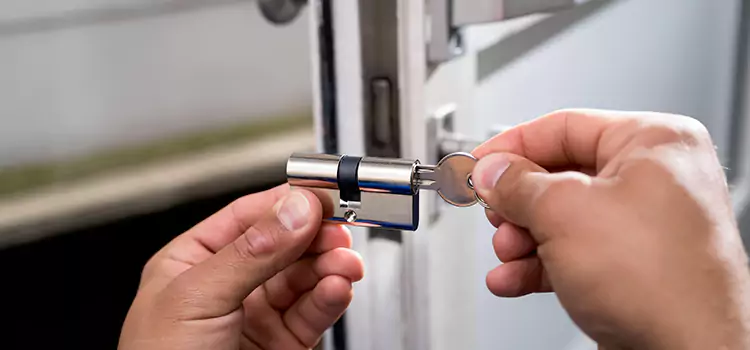 Emergency Locksmith for House Mustang