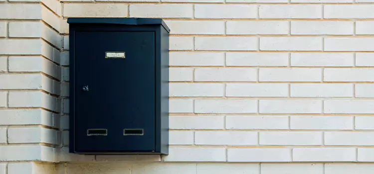 Mailbox Lock Repair Mustang