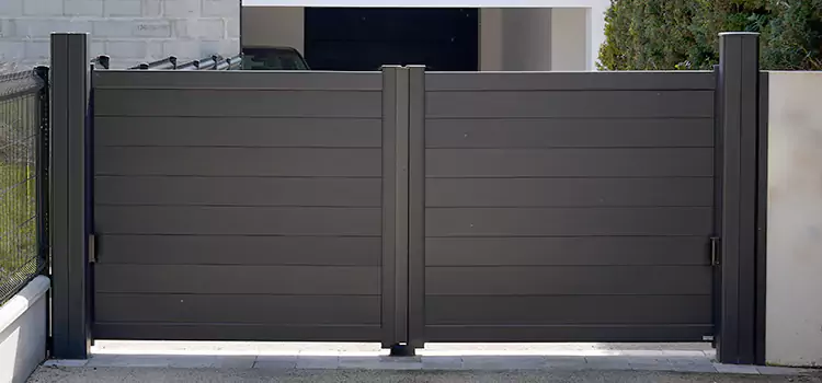 Common Residential Gate Issues We Resolve in Mustang, OK